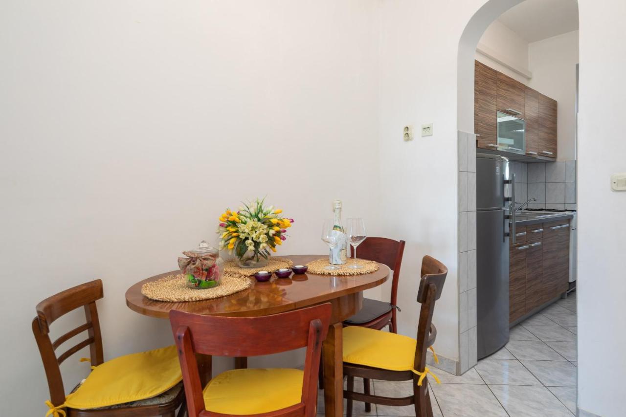 Beach House Lemonade Apartment Jesenice  Exterior photo