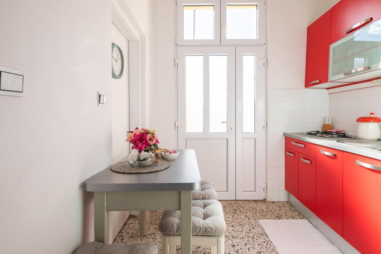 Beach House Lemonade Apartment Jesenice  Exterior photo